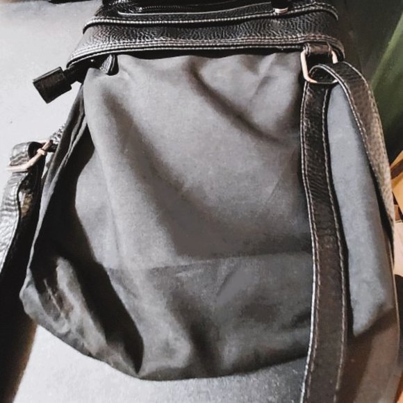 Shoulder Bag With Adjustable Double Straps NWOT - Picture 4 of 5